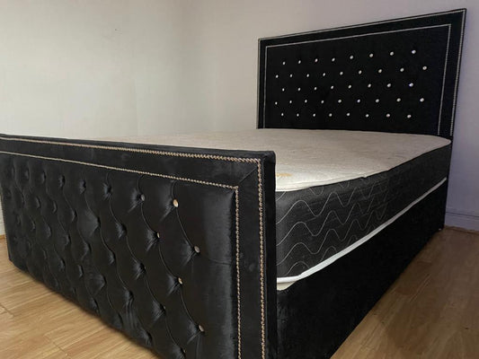 Hilton Chesterfield Ottoman Gas Lift Divan image 0